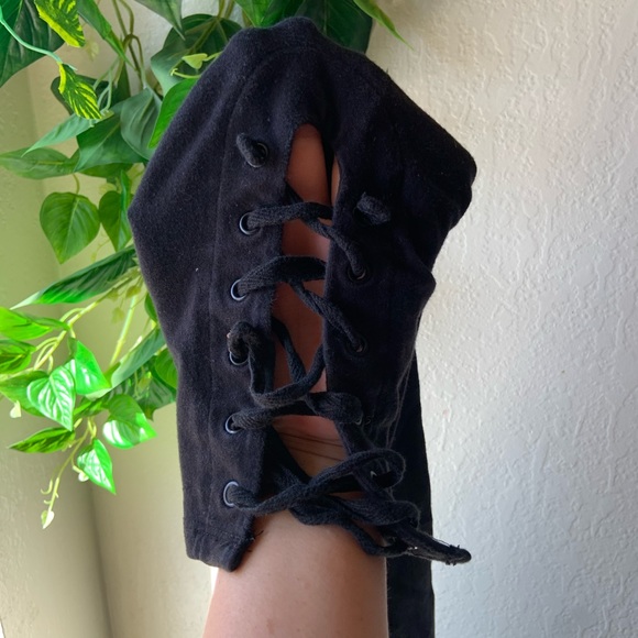 Torrid lace up leggings - Picture 4 of 5